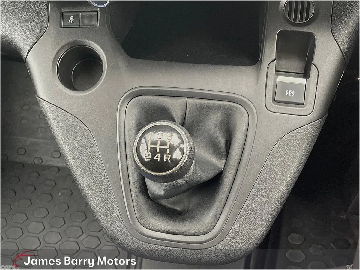 Citroen Berlingo MPV, Diesel, 2019, White