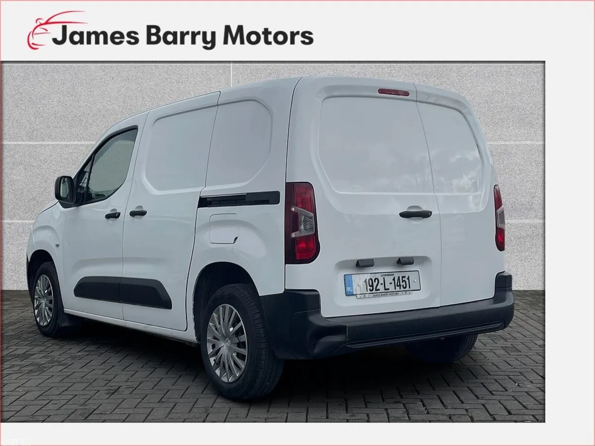Citroen Berlingo MPV, Diesel, 2019, White