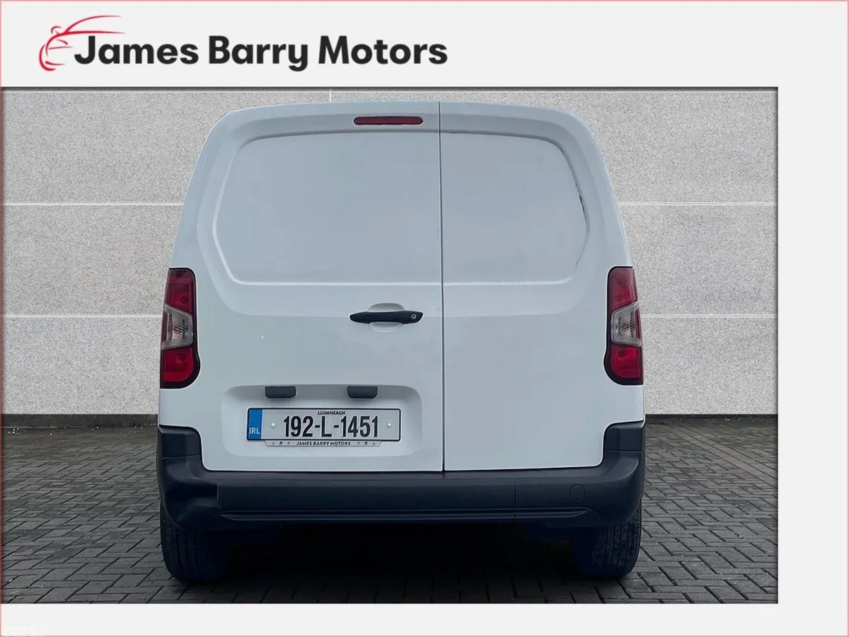 Citroen Berlingo MPV, Diesel, 2019, White