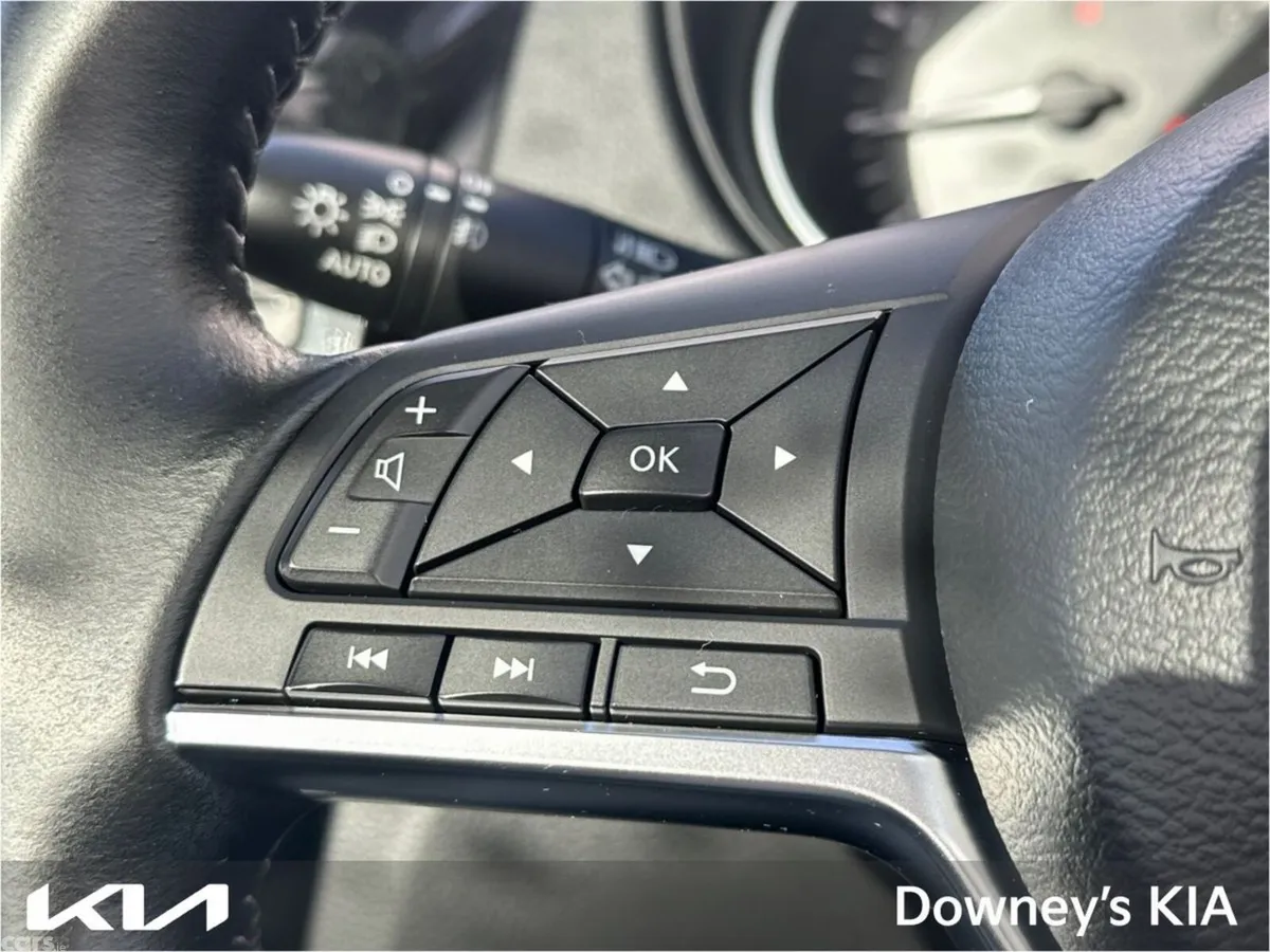 Nissan Qashqai SUV, Petrol, 2021, Silver