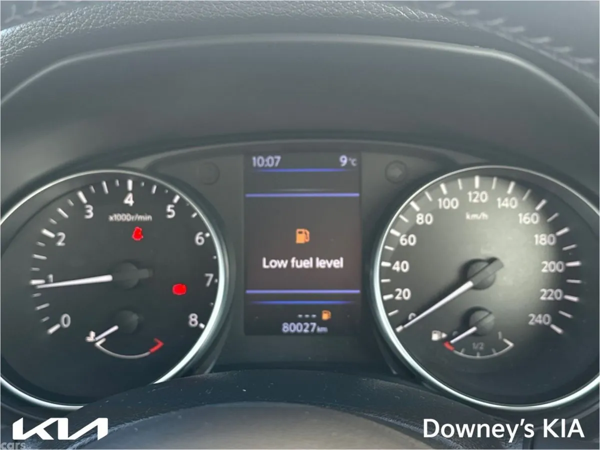 Nissan Qashqai SUV, Petrol, 2021, Silver
