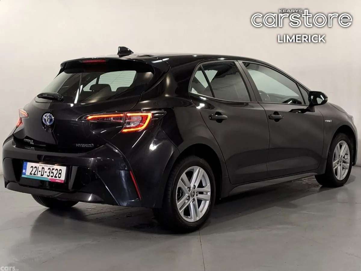 Toyota Corolla Hatchback, Petrol Hybrid, 2022, Black