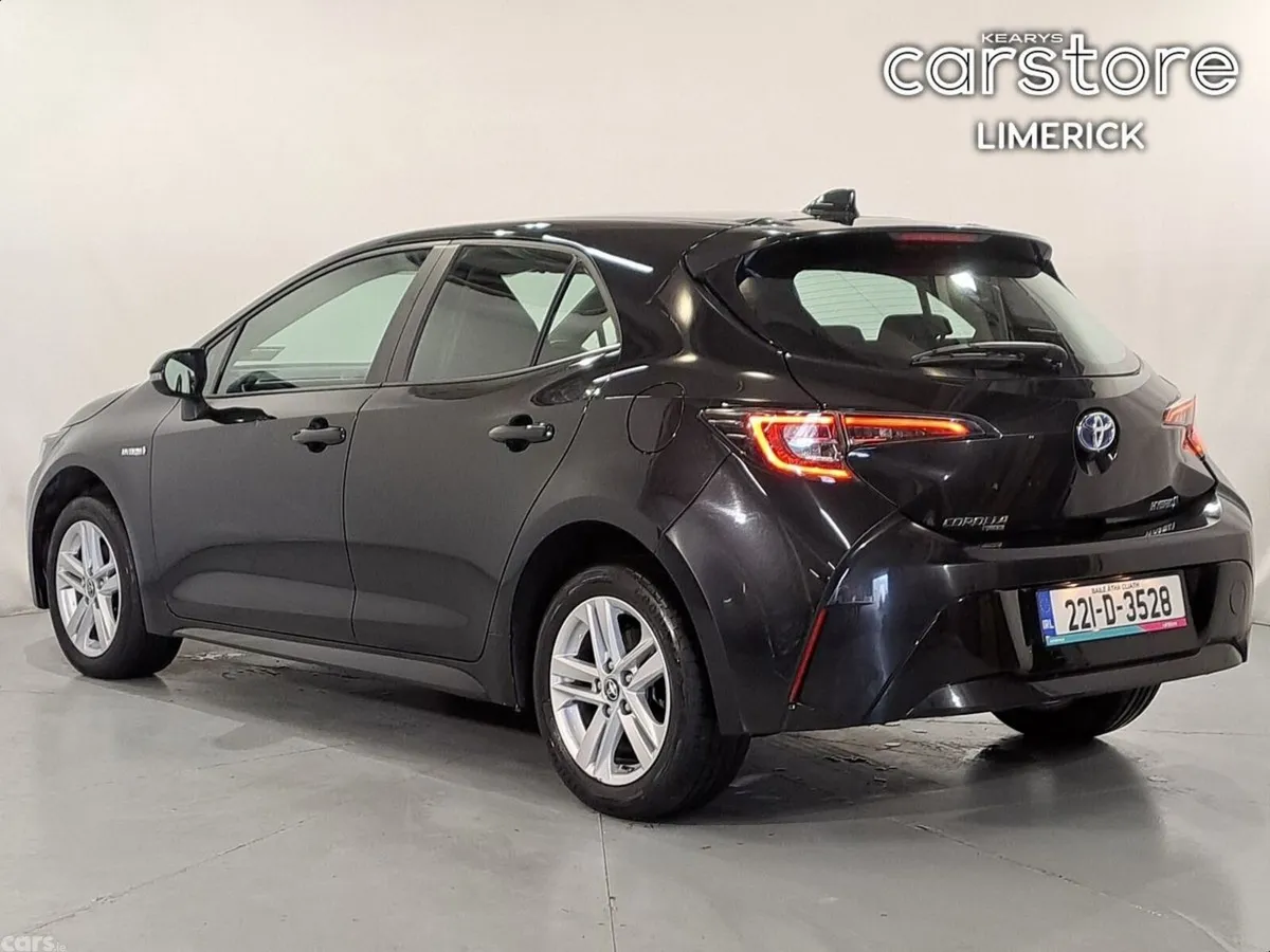 Toyota Corolla Hatchback, Petrol Hybrid, 2022, Black