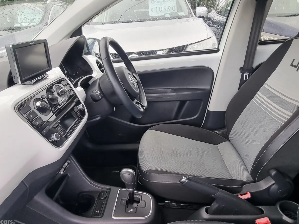 Volkswagen up! Hatchback, Petrol, 2013, White