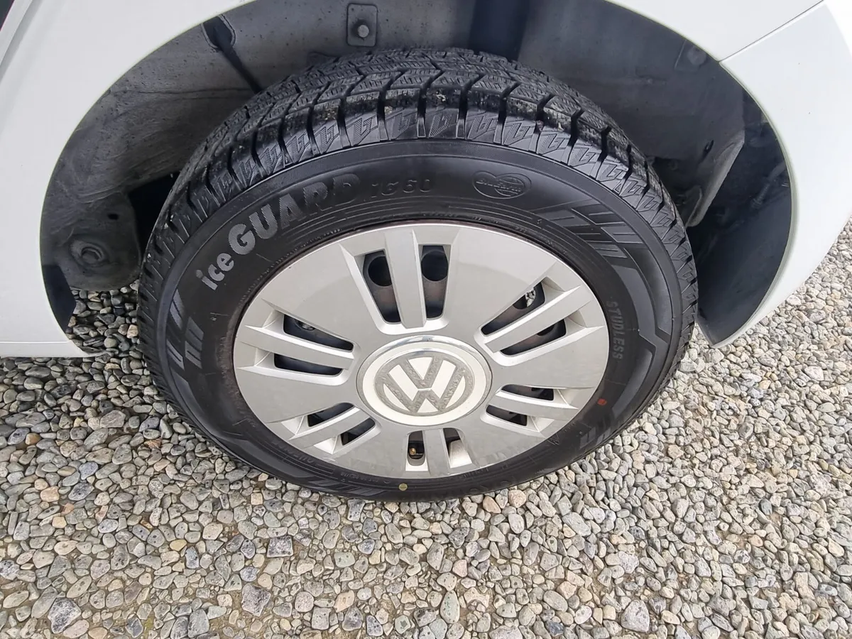 Volkswagen up! Hatchback, Petrol, 2013, White