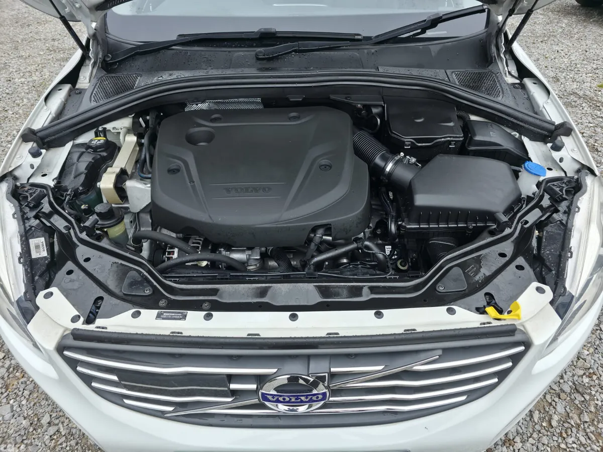 Volvo XC60 SUV, Diesel, 2017, White