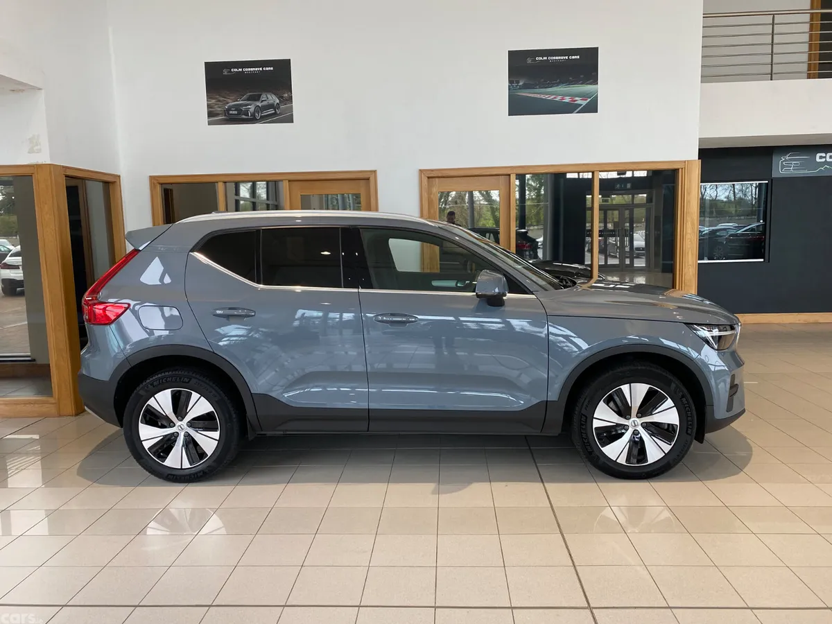 Volvo XC40 SUV, Petrol Plug-in Hybrid, 2022, Grey