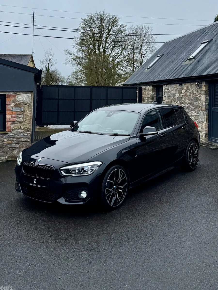 BMW 1-Series Hatchback, Diesel, 2017, Black