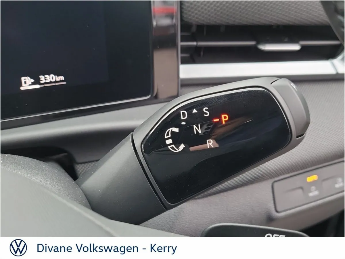 Volkswagen T-Roc SUV, Petrol Hybrid, 2027, Black
