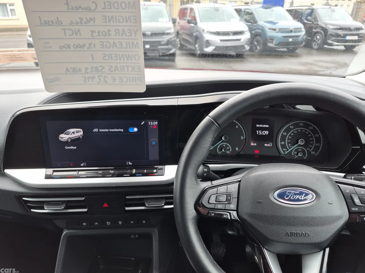 Ford Tourneo Connect MPV, Diesel, 2023, Red