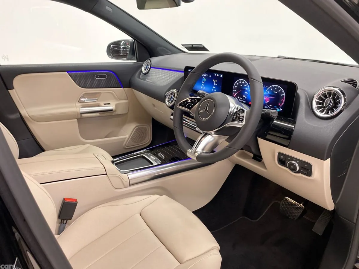 Mercedes-Benz GLA SUV, Petrol, 2026, Black