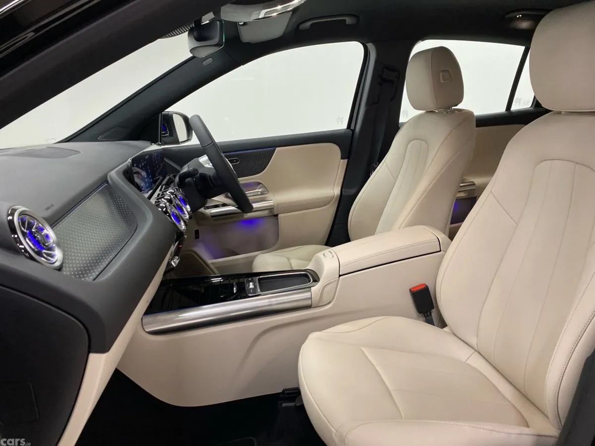 Mercedes-Benz GLA SUV, Petrol, 2026, Black