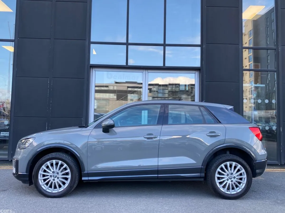 Audi Q2 Estate, Diesel, 2020, Grey