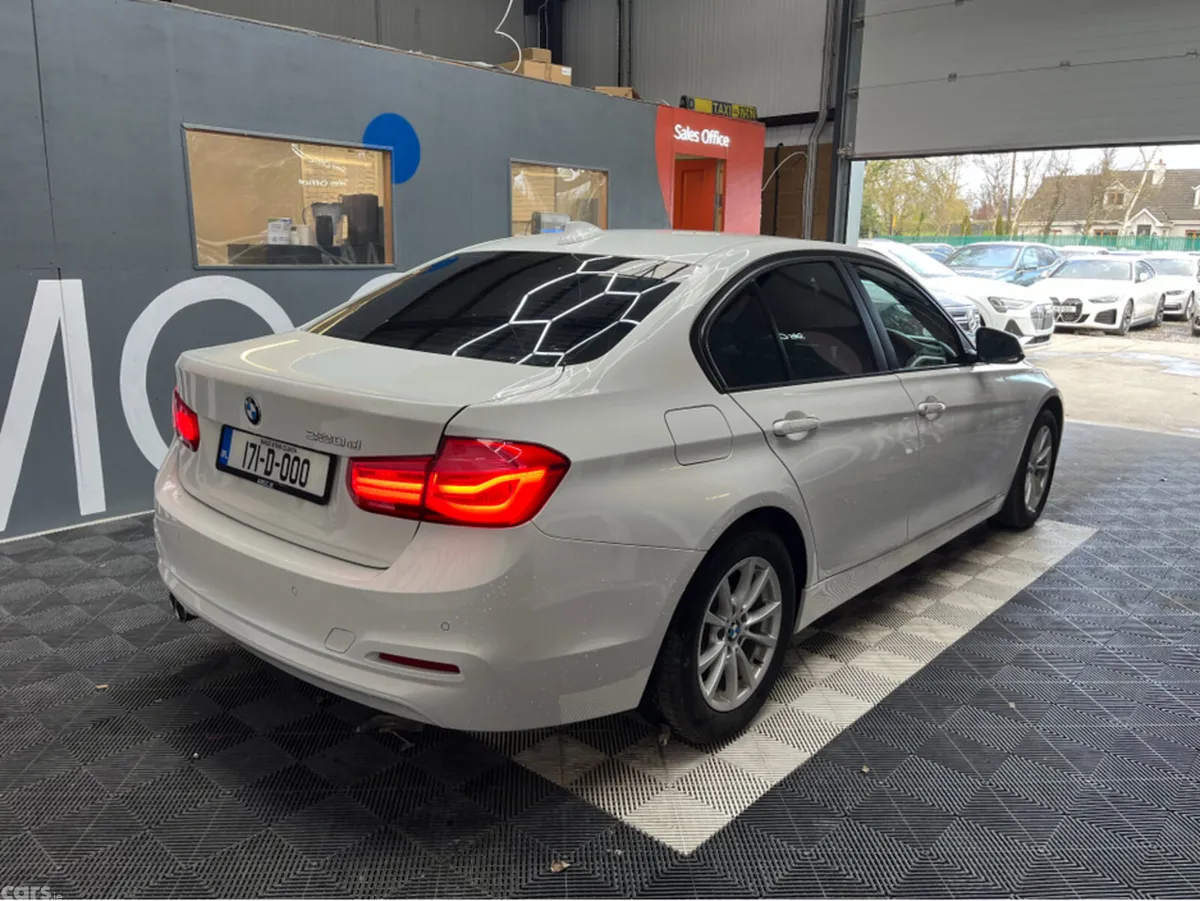 BMW 3-Series Hatchback, Diesel, 2017, White