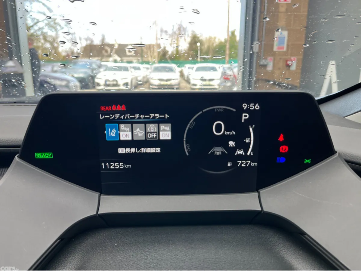 Toyota Prius Saloon, Petrol Hybrid, 2025, Silver