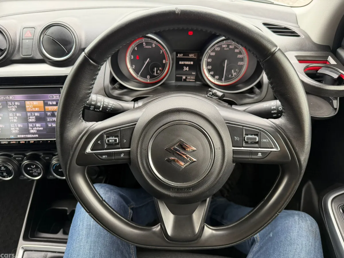 Suzuki Swift Hatchback, Petrol, 2019, White