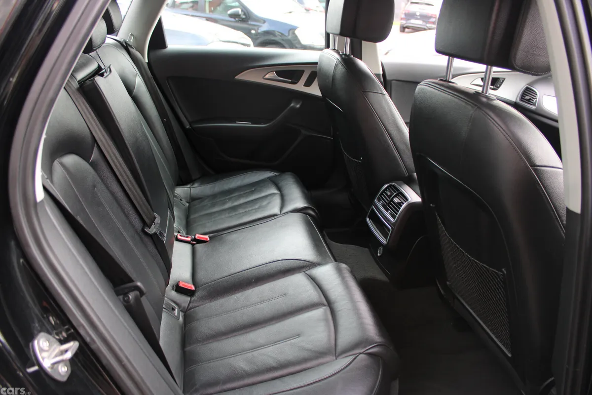 Audi A6 Saloon, Diesel, 2017, Black