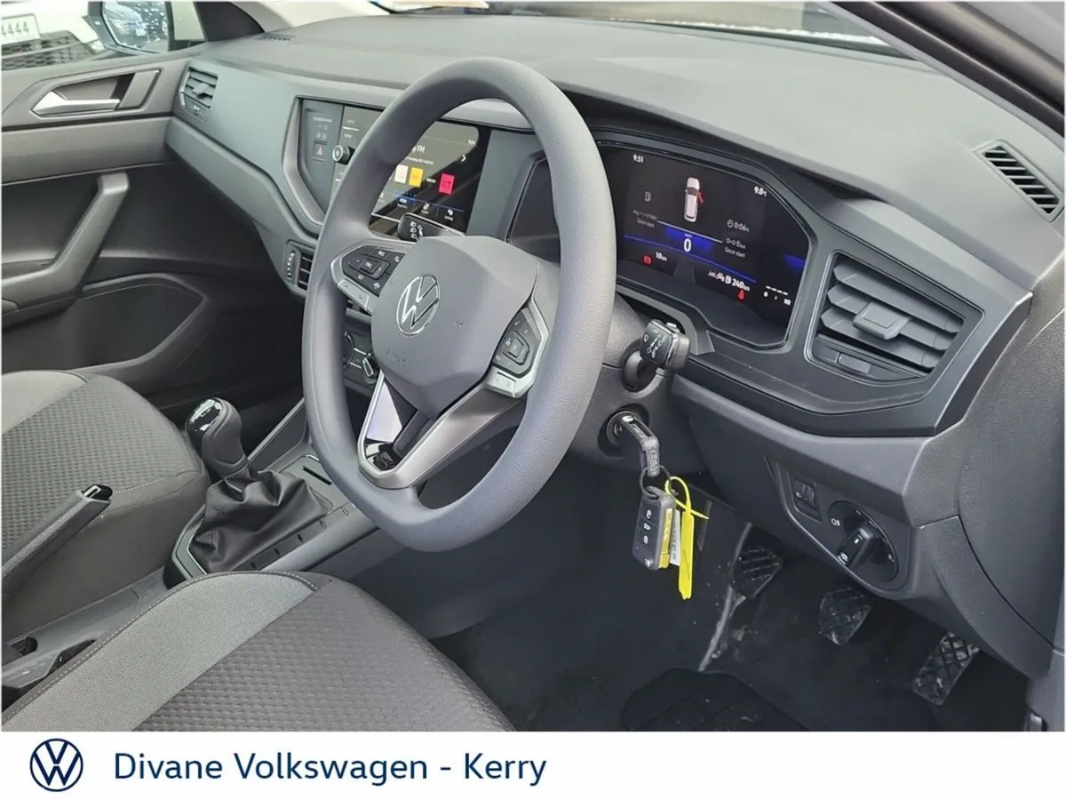 Volkswagen Polo Hatchback, Petrol, 2027, Grey