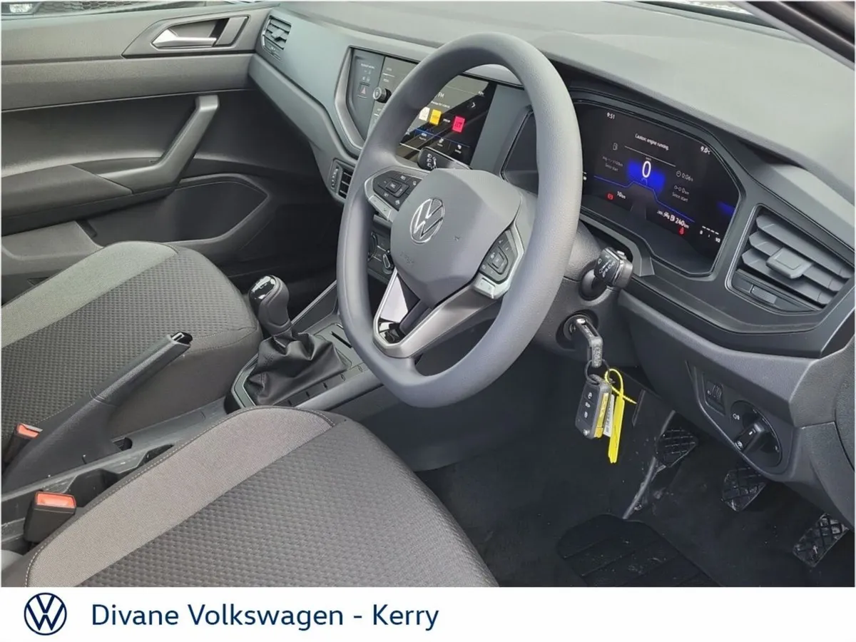 Volkswagen Polo Hatchback, Petrol, 2027, Grey