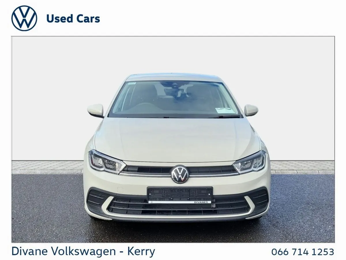 Volkswagen Polo Hatchback, Petrol, 2027, Grey