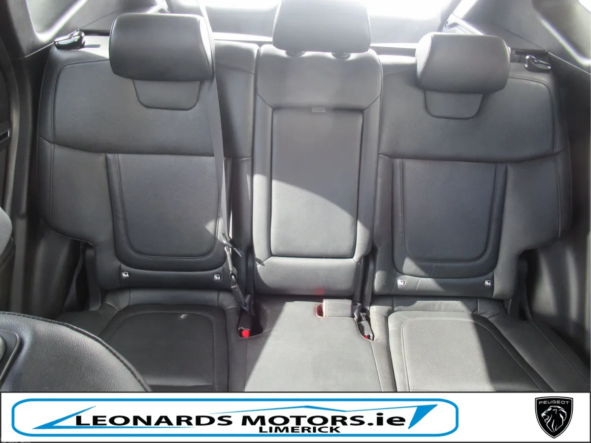 Hyundai Tucson SUV, Petrol Hybrid, 2021, Red