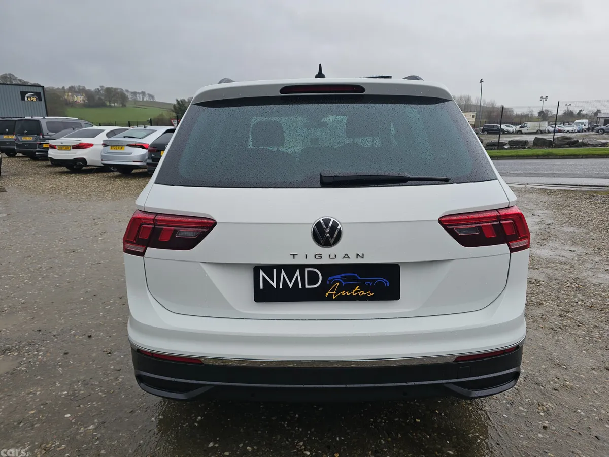 Volkswagen Tiguan SUV, Diesel, 2023, White
