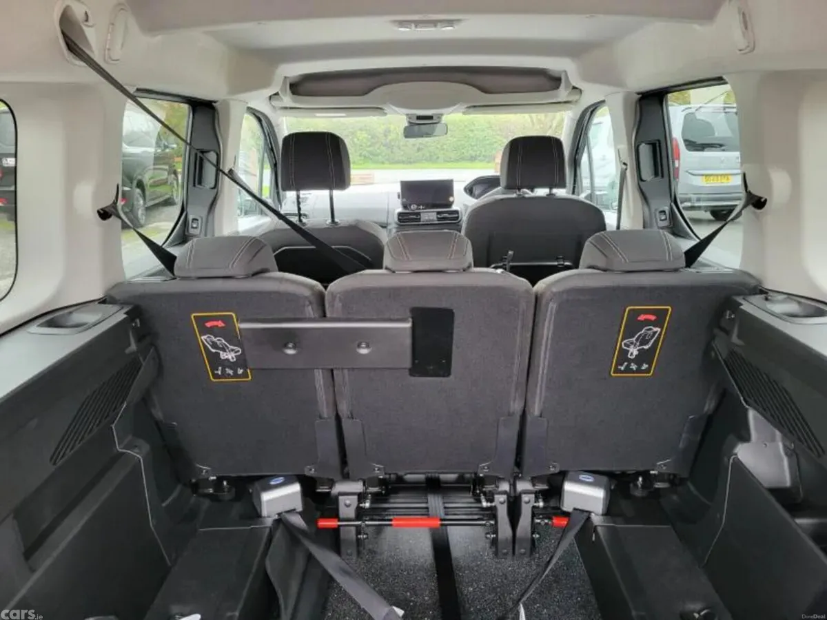 Peugeot Rifter MPV, Diesel, 2026, Black