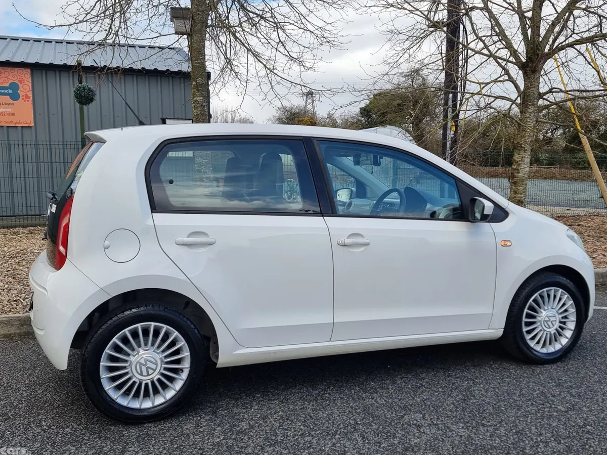 Volkswagen up! Hatchback, Petrol, 2013, White