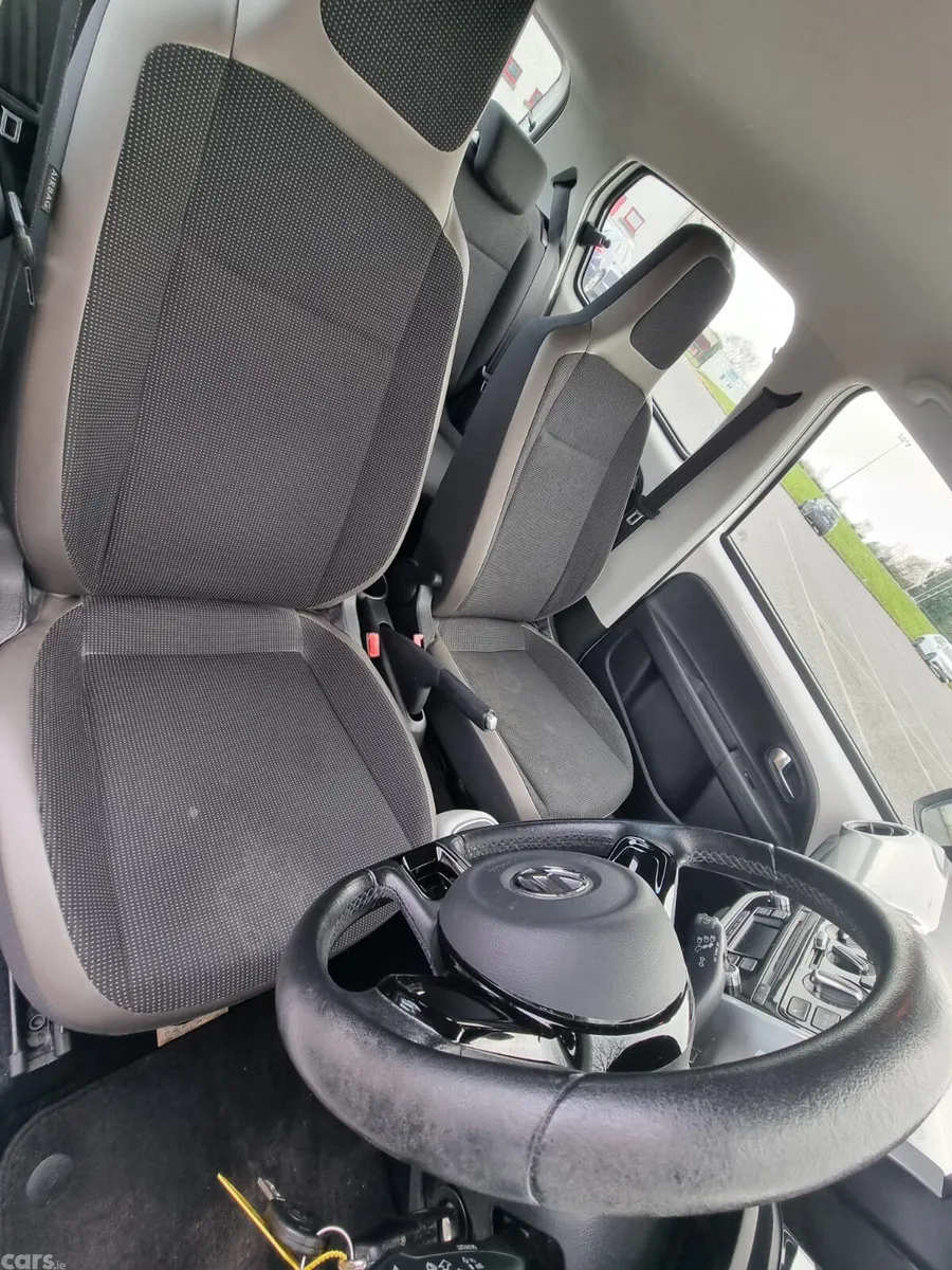 Volkswagen up! Hatchback, Petrol, 2013, White