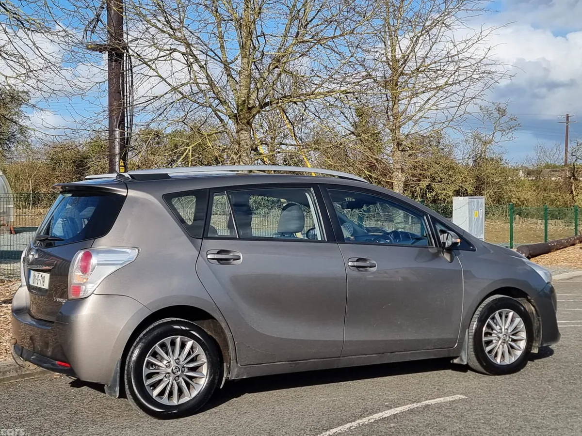 Toyota Verso MPV, Diesel, 2018, Grey