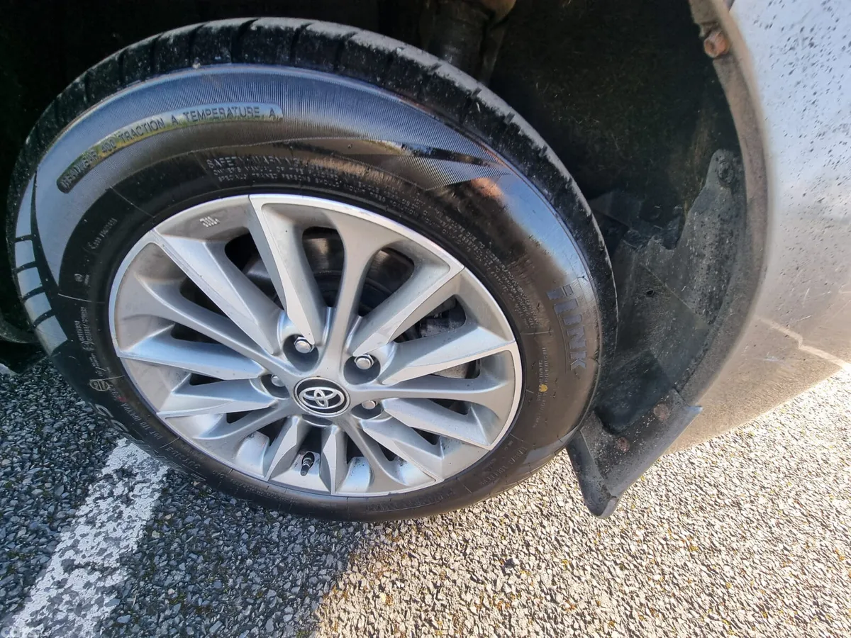 Toyota Verso MPV, Diesel, 2018, Grey