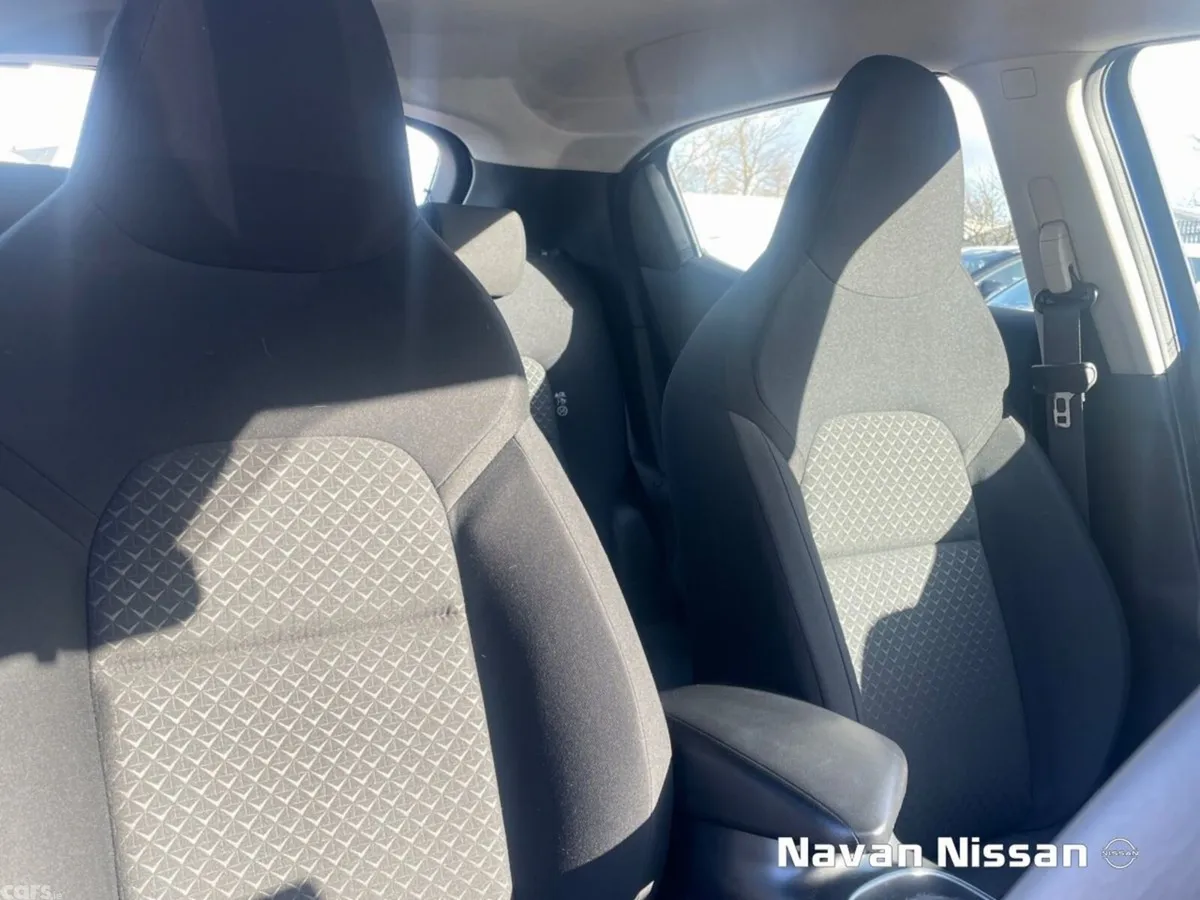 Nissan Juke SUV, Petrol, 2025, Blue