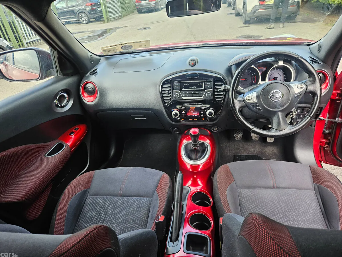 Nissan Juke SUV, Petrol, 2014, Red