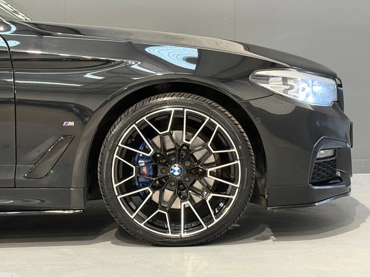 BMW 5-Series Saloon, Petrol Plug-in Hybrid, 2018, Black