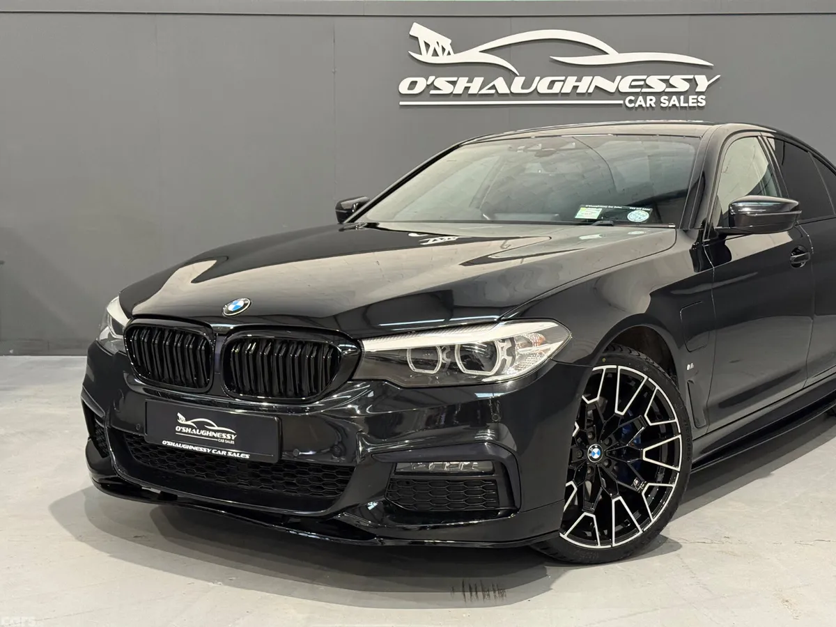 BMW 5-Series Saloon, Petrol Plug-in Hybrid, 2018, Black