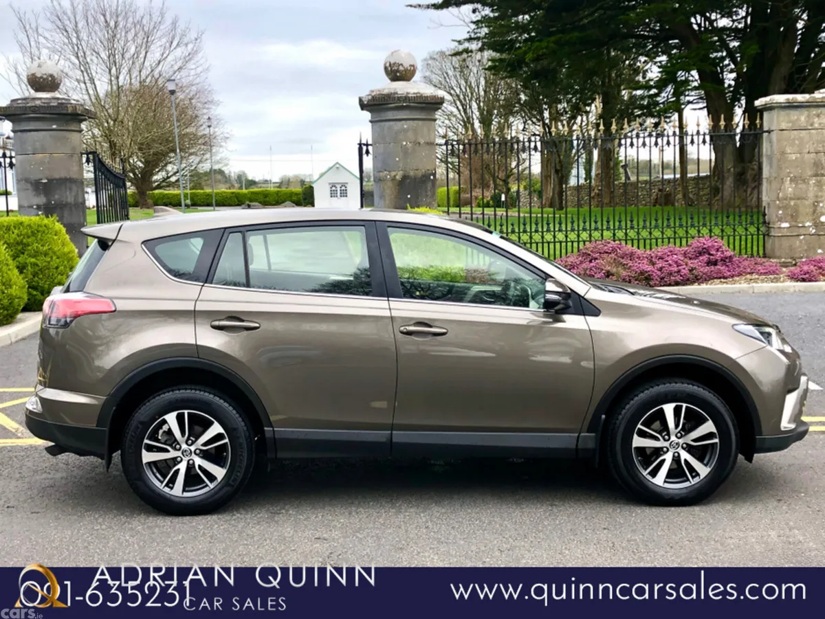 Toyota RAV4 SUV, Diesel, 2016, Bronze