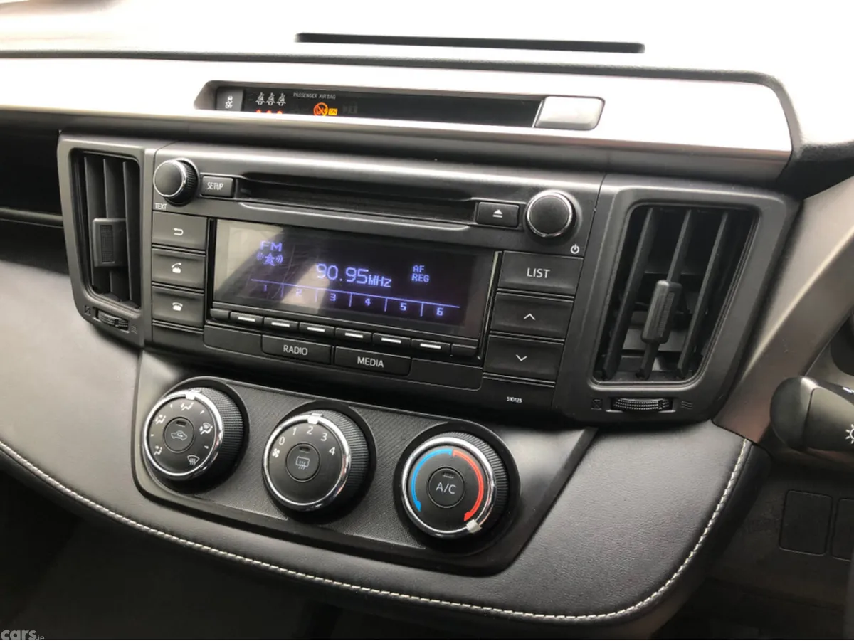 Toyota RAV4 SUV, Diesel, 2016, Bronze