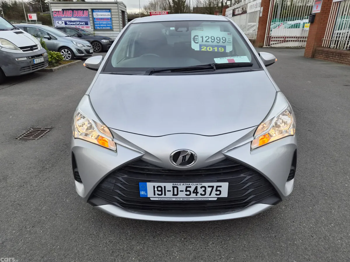 Toyota Vitz Hatchback, Petrol, 2019, Silver
