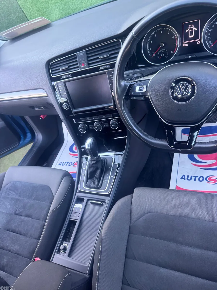 Volkswagen Golf Hatchback, Petrol, 2014, Blue