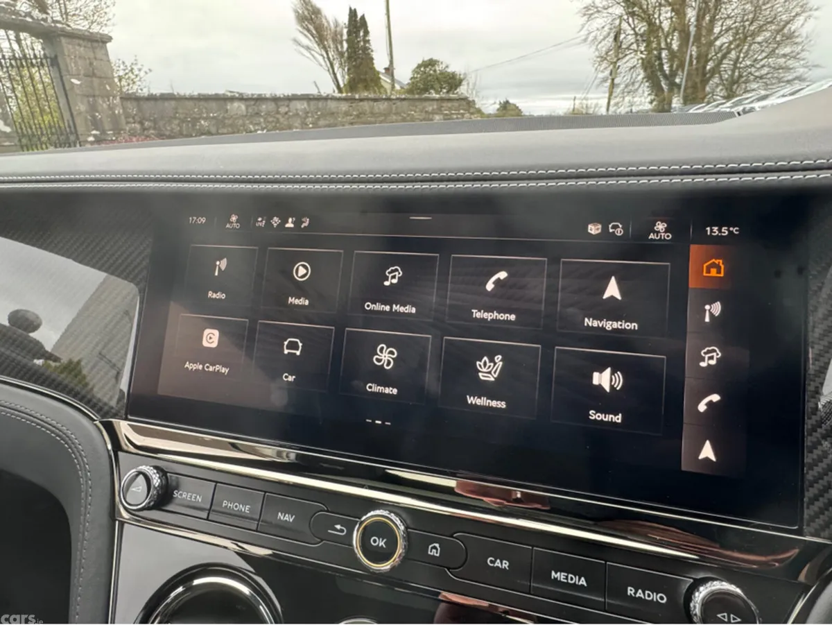 Bentley Continental Coupe, Petrol Plug-in Hybrid, 2026, Grey