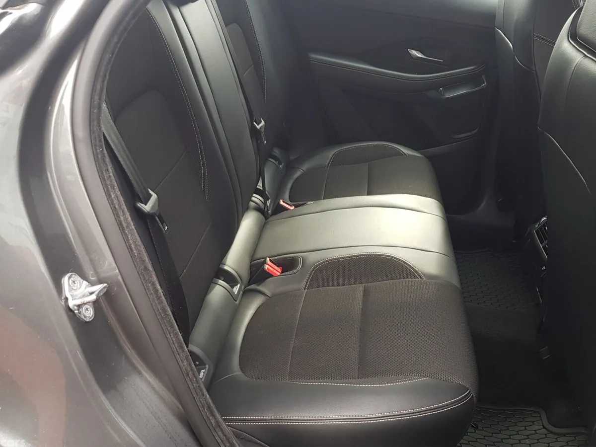 Jaguar E-Pace Estate/Jeep, Diesel, 2018, Grey