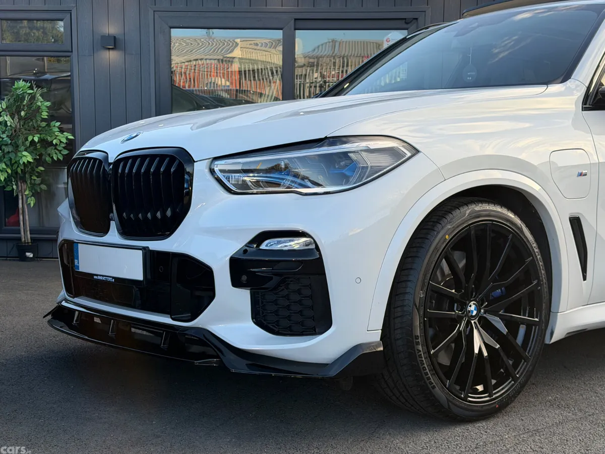 BMW X5 SUV, Petrol Hybrid, 2021, White