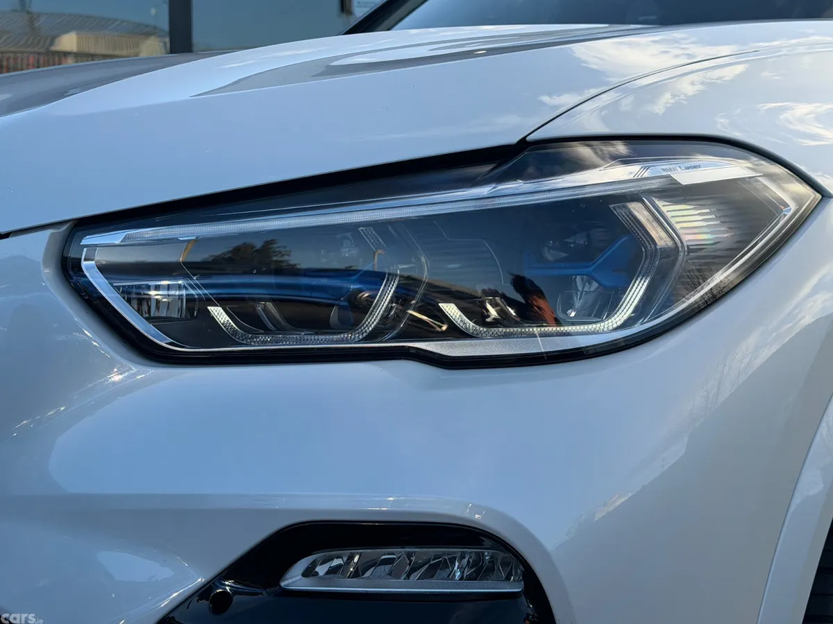 BMW X5 SUV, Petrol Hybrid, 2021, White