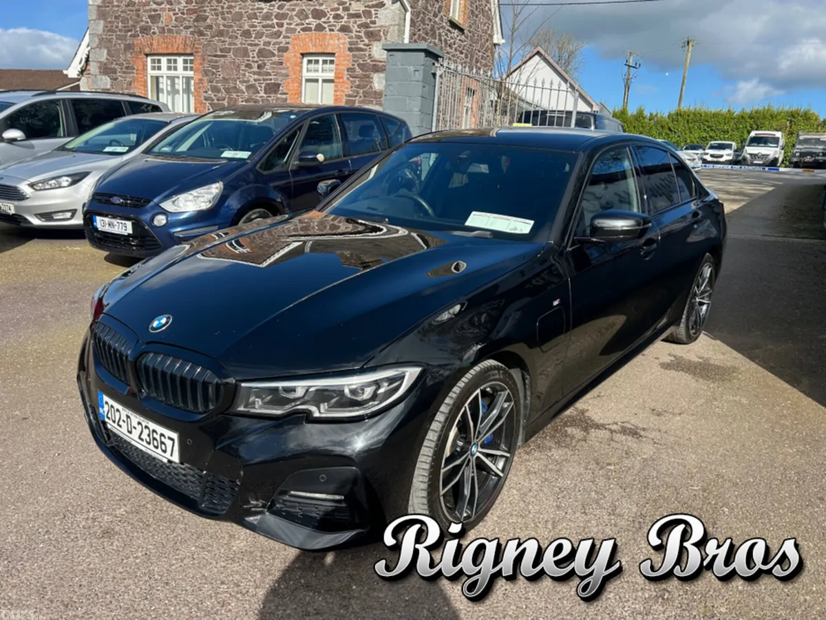 BMW 3-Series Saloon, Petrol Plug-in Hybrid, 2020, Black