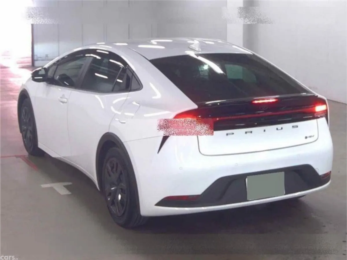Toyota Prius Saloon, Petrol Hybrid, 2024, White