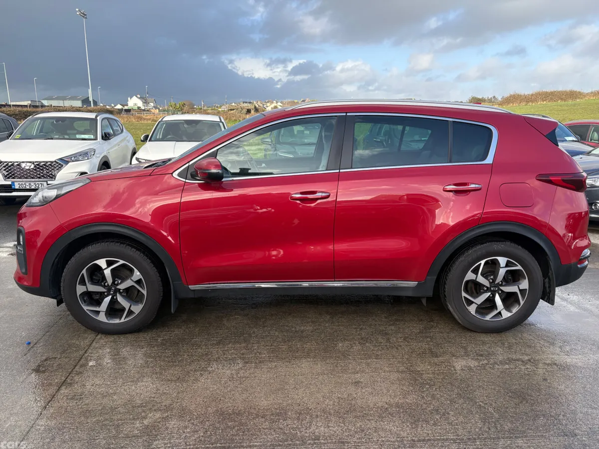 Kia Sportage SUV, Diesel Hybrid, 2021, Red
