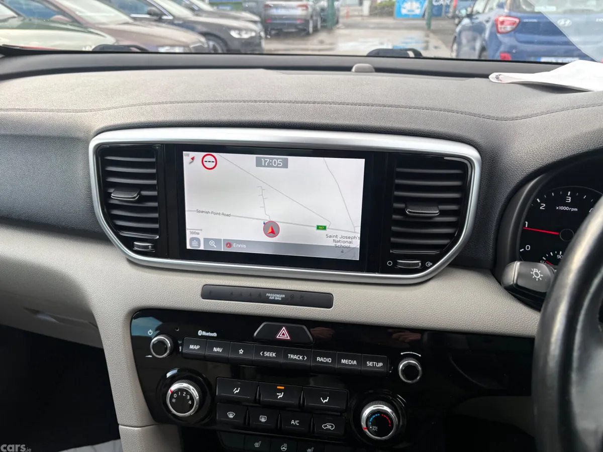 Kia Sportage SUV, Diesel Hybrid, 2021, Red