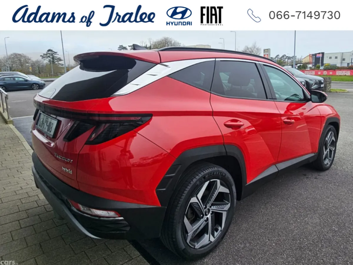 Hyundai Tucson MPV, Petrol Hybrid, 2024, Red