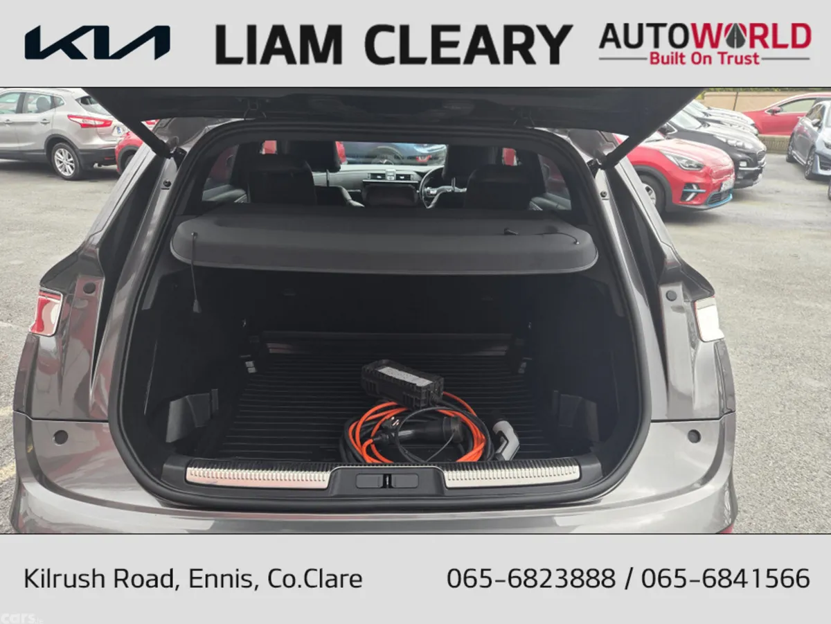 DS Automobiles DS 7 MPV, Petrol Plug-in Hybrid, 2021, Grey