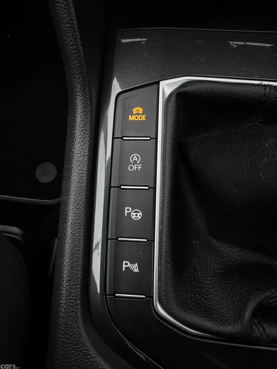 Volkswagen Tiguan SUV, Diesel, 2019, Grey